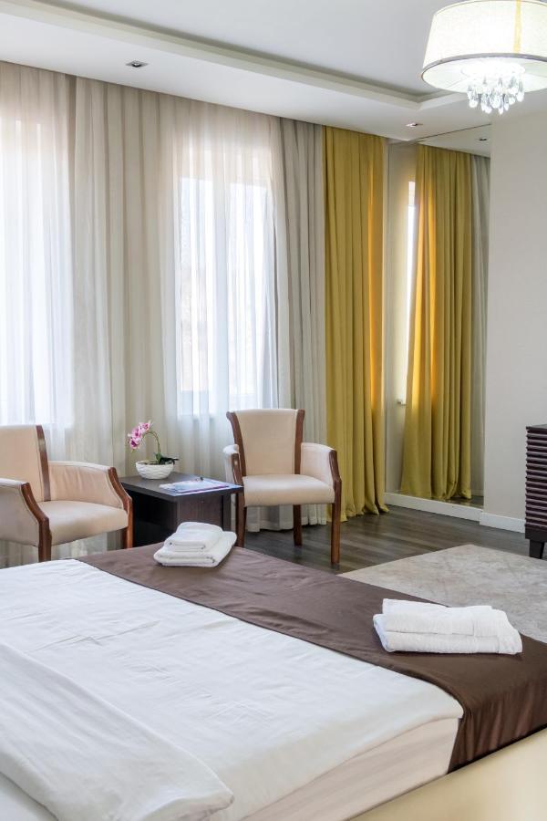 The Mirage Hotel ทาชเคนต์ ภายนอก รูปภาพ